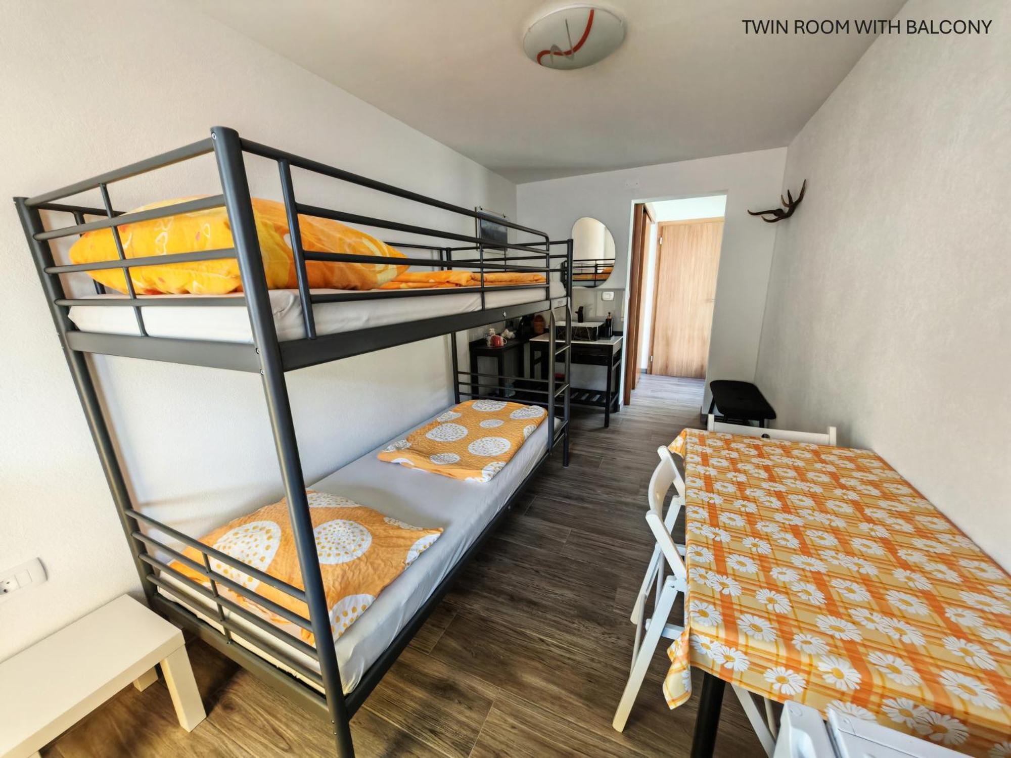 Apartment And Room Anica Tolmin Exterior foto